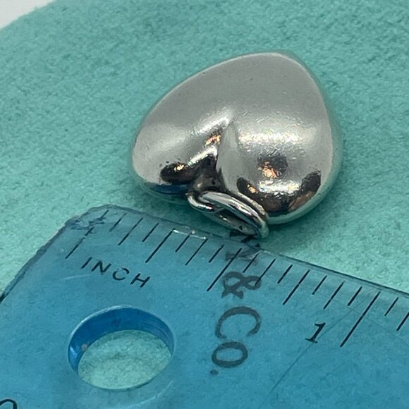 RARE Tiffany & Co. Blue Sapphire Etoile Heart Charm Pendant Sterling Silver - Picture 14 of 15